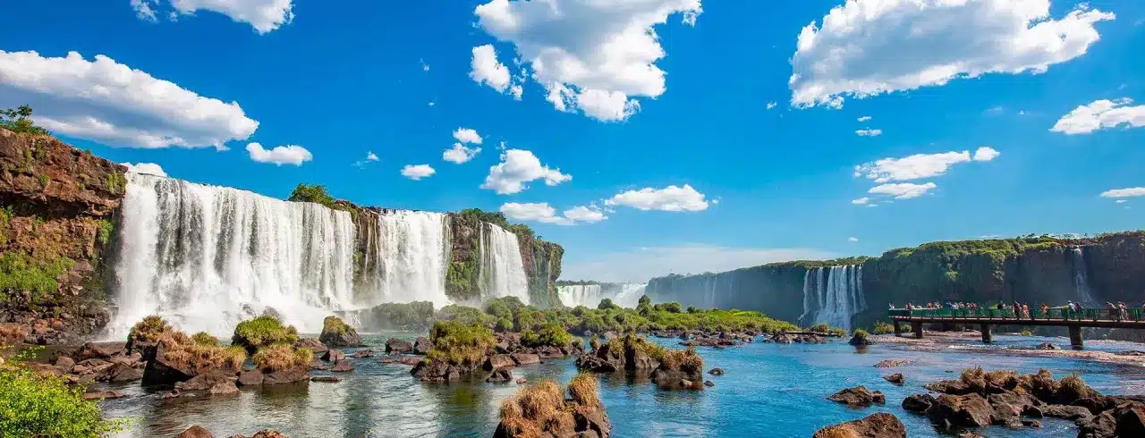 Vista das Cataratas do Iguaçu, hospedagem perto do Grand Carimã Resort